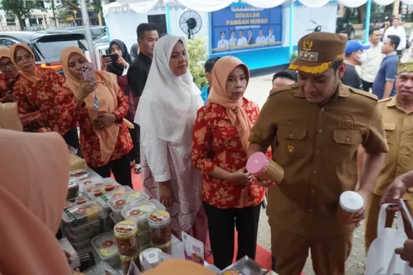 Wakil Bupati Kendari Hadiri Acara, Masyarakat Menabung Perkuat Ekonomi Daerah