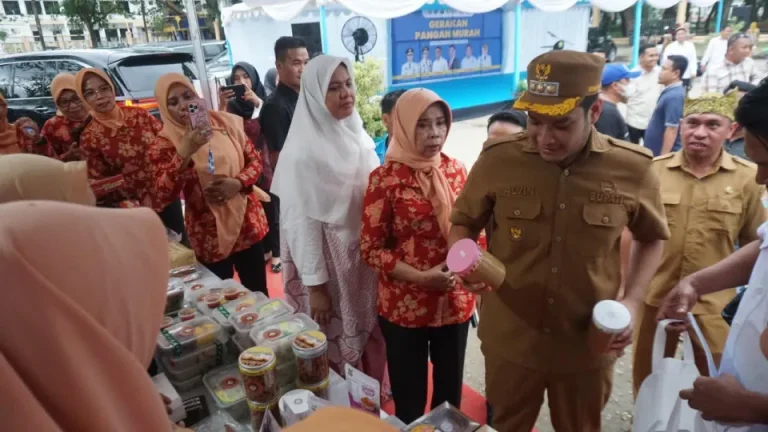 Wakil Bupati Kendari Hadiri Acara, Masyarakat Menabung Perkuat Ekonomi Daerah